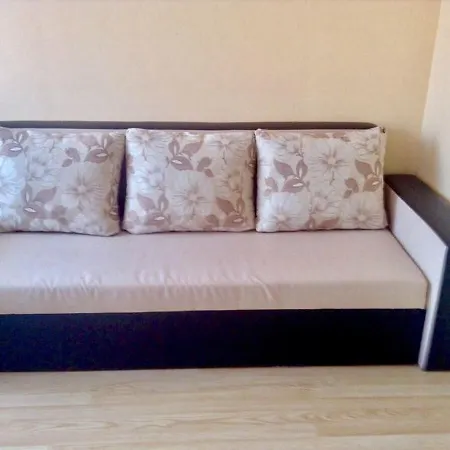 Raiskii Sad Appartement *